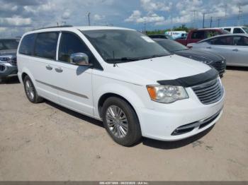  Salvage Chrysler Town & Country