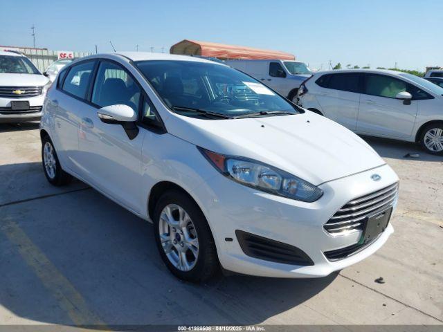  Salvage Ford Fiesta