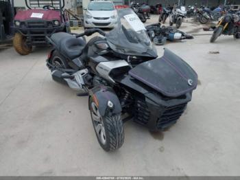  Salvage Can-Am Spyder Roadster