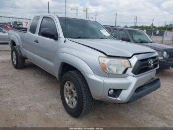  Salvage Toyota Tacoma