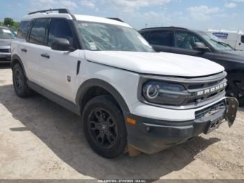  Salvage Ford Bronco