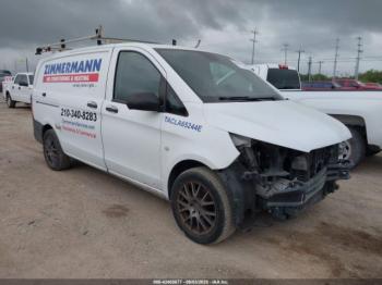  Salvage Mercedes-Benz Metris