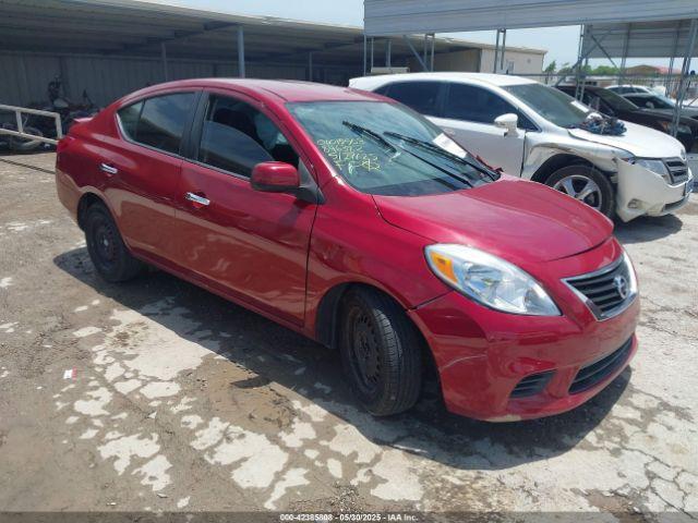 Salvage Nissan Versa