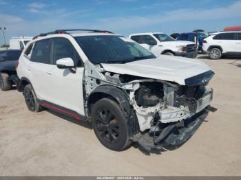  Salvage Subaru Forester