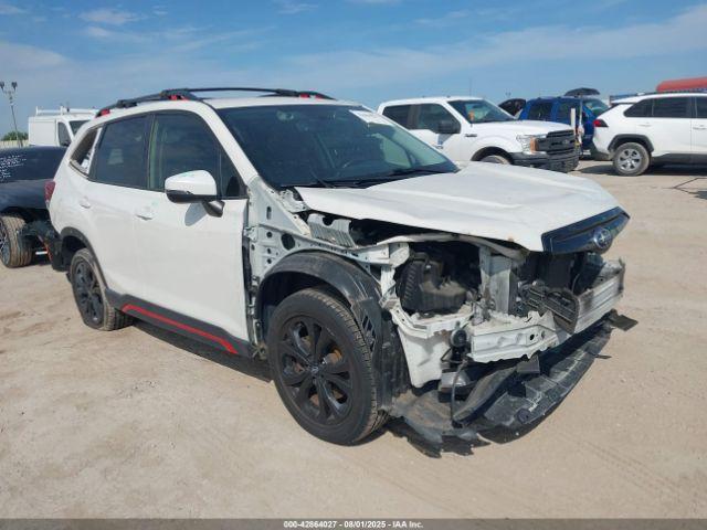  Salvage Subaru Forester