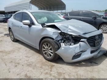  Salvage Mazda Mazda3