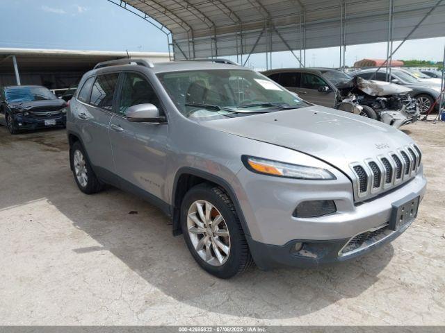 Salvage Jeep Cherokee