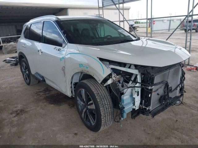  Salvage Nissan Rogue