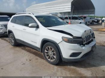  Salvage Jeep Cherokee