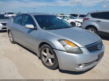  Salvage Nissan Altima
