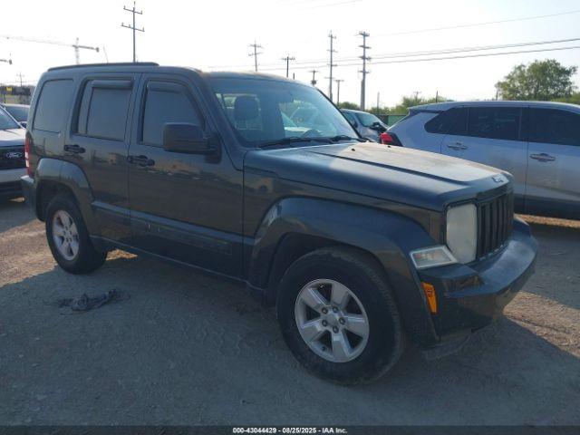 Salvage Jeep Liberty