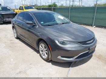  Salvage Chrysler 200