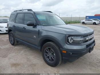  Salvage Ford Bronco