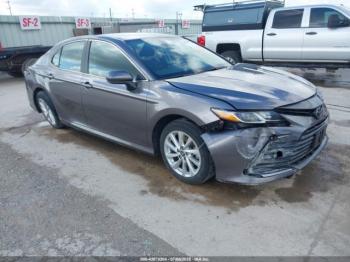  Salvage Toyota Camry