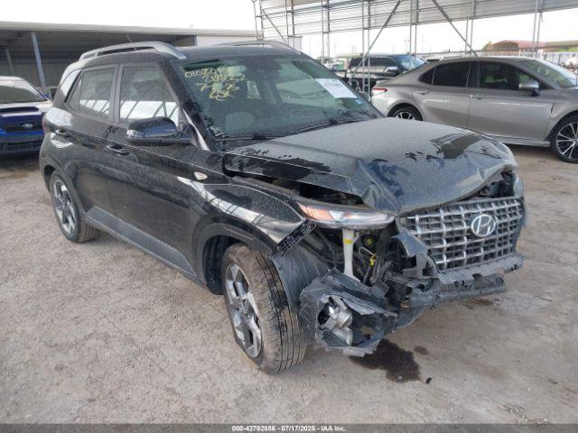  Salvage Hyundai VENUE