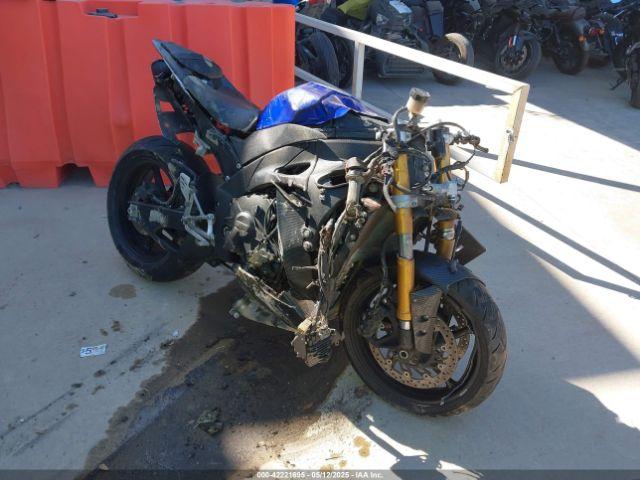  Salvage Yamaha Yzfr1