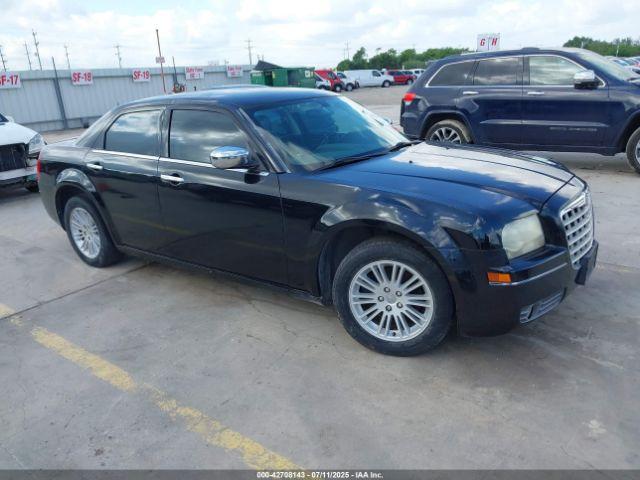  Salvage Chrysler 300