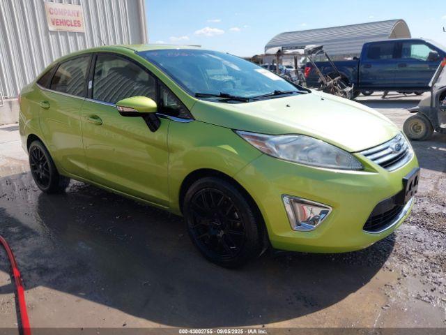  Salvage Ford Fiesta