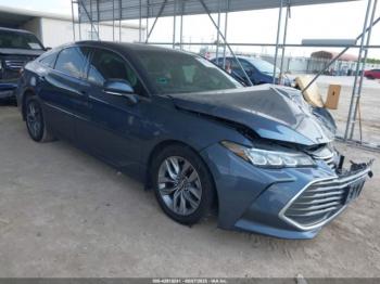  Salvage Toyota Avalon