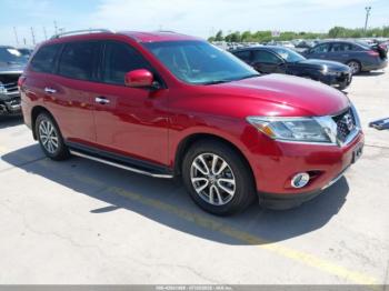  Salvage Nissan Pathfinder
