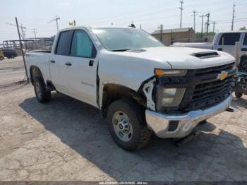  Salvage Chevrolet Silverado 2500