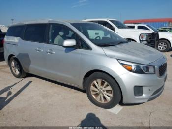  Salvage Kia Sedona