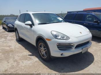 Salvage Porsche Cayenne
