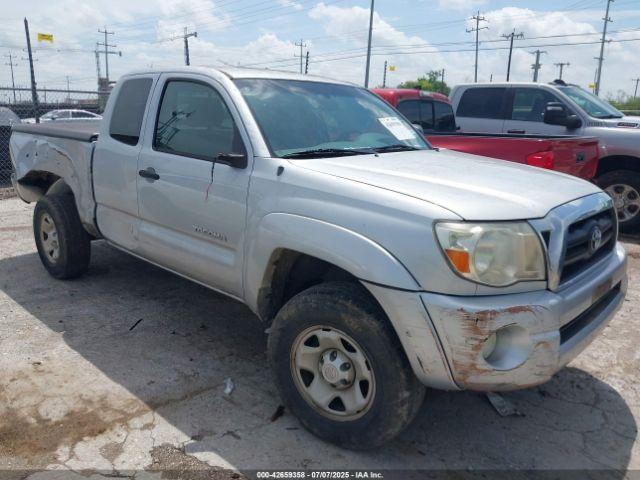  Salvage Toyota Tacoma