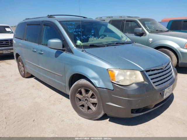 Salvage Chrysler Town & Country