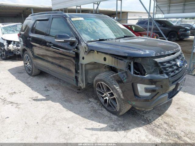  Salvage Ford Explorer