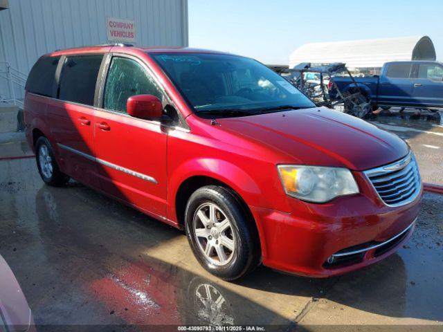  Salvage Chrysler Town & Country