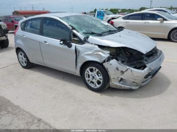  Salvage Ford Fiesta