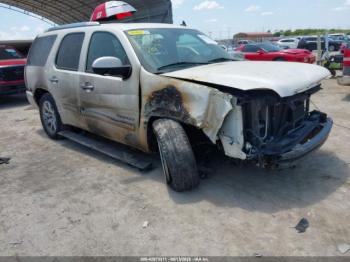  Salvage GMC Yukon