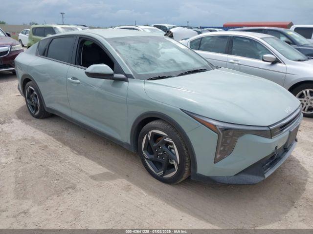  Salvage Kia K4