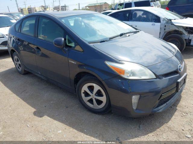  Salvage Toyota Prius
