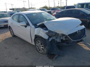  Salvage Mazda Mazda3