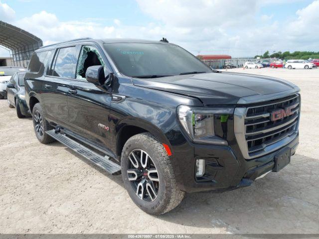  Salvage GMC Yukon