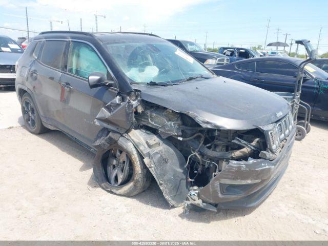  Salvage Jeep Compass