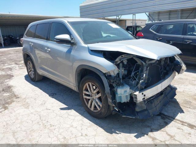 Salvage Toyota Highlander