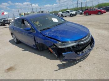  Salvage Chrysler 200