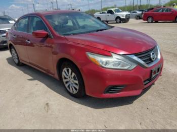  Salvage Nissan Altima