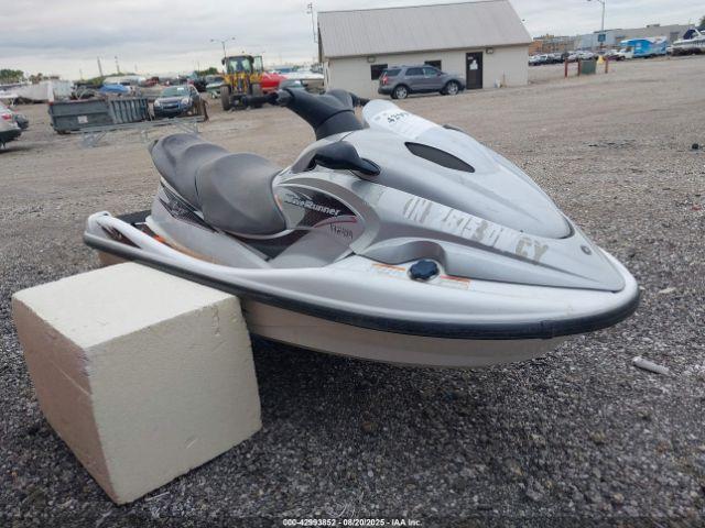  Salvage Yamaha Waverunner