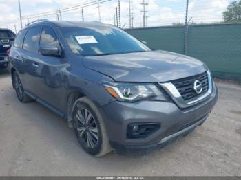  Salvage Nissan Pathfinder