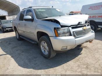 Salvage Chevrolet Avalanche
