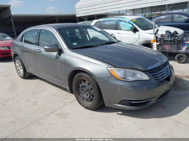  Salvage Chrysler 200