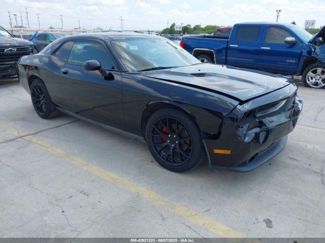  Salvage Dodge Challenger