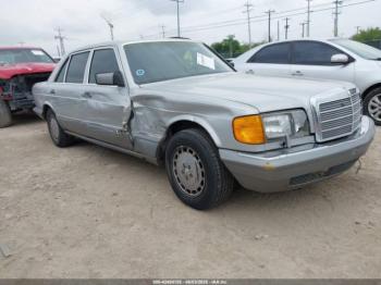 Salvage Mercedes-Benz 300
