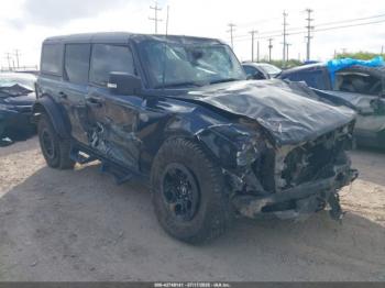  Salvage Ford Bronco