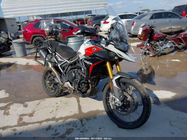  Salvage Triumph Motorcycle Tiger