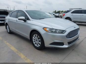  Salvage Ford Fusion
